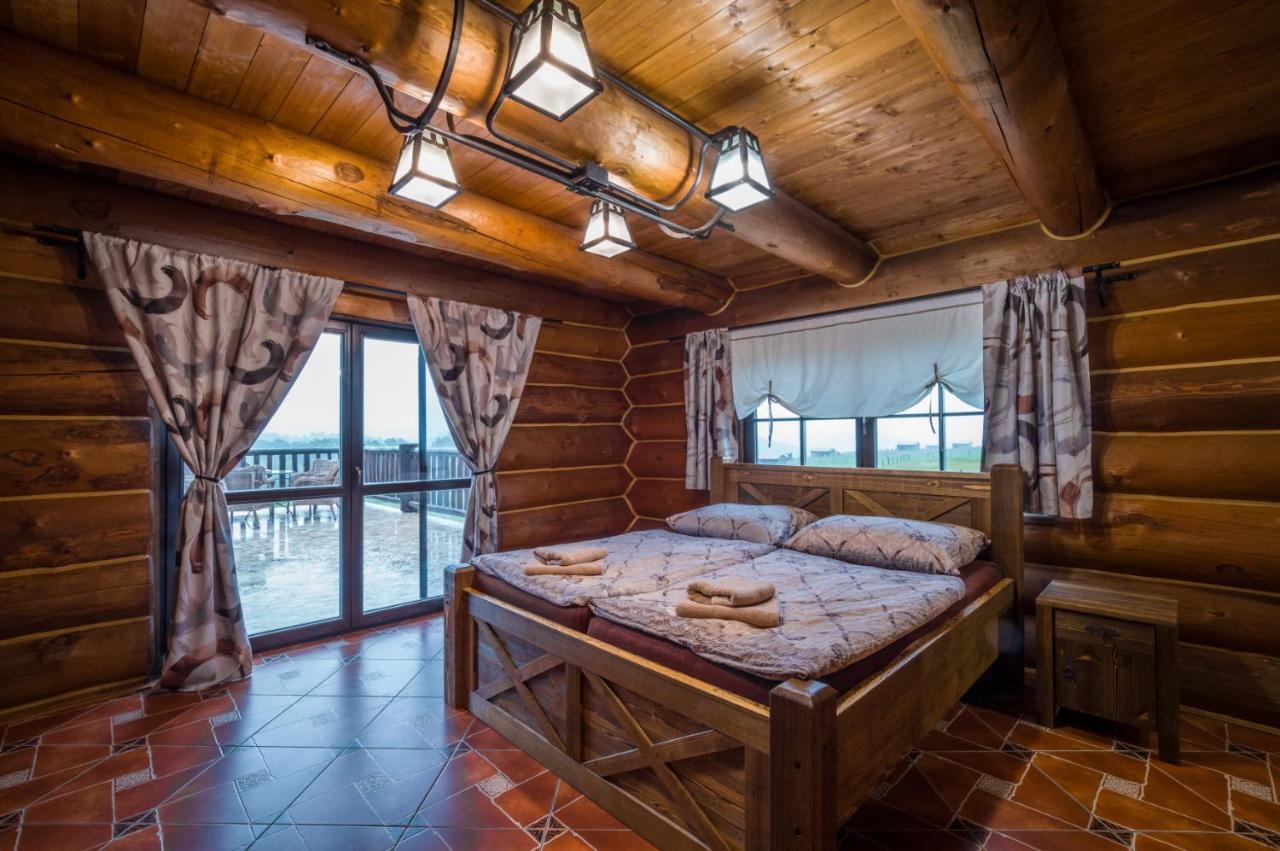 Ranch Jestrebice Hotel Hermanicky Ngoại thất bức ảnh