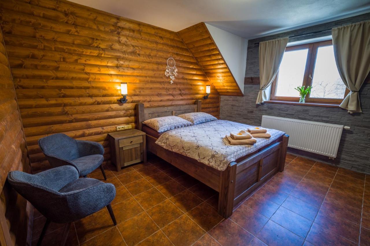 Ranch Jestrebice Hotel Hermanicky Ngoại thất bức ảnh