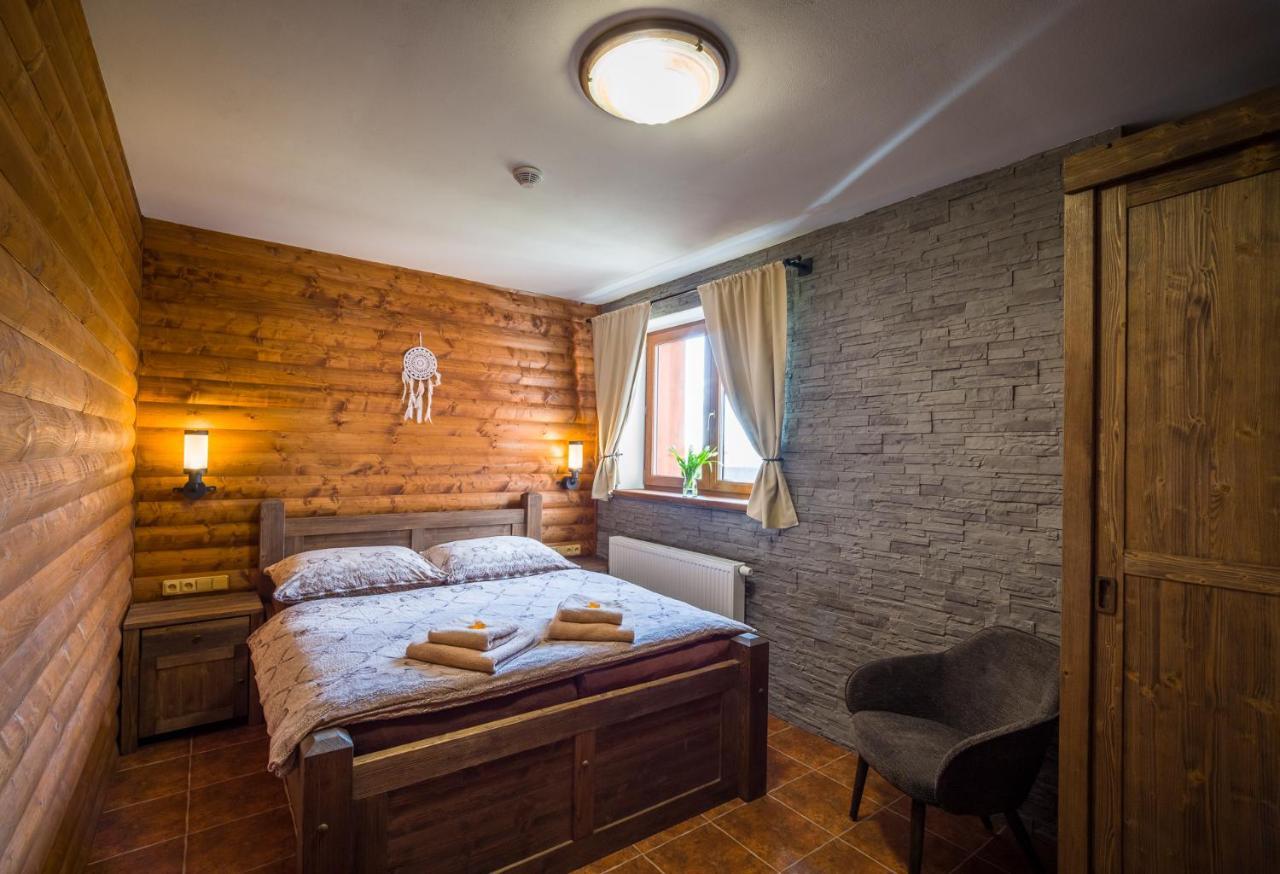 Ranch Jestrebice Hotel Hermanicky Ngoại thất bức ảnh
