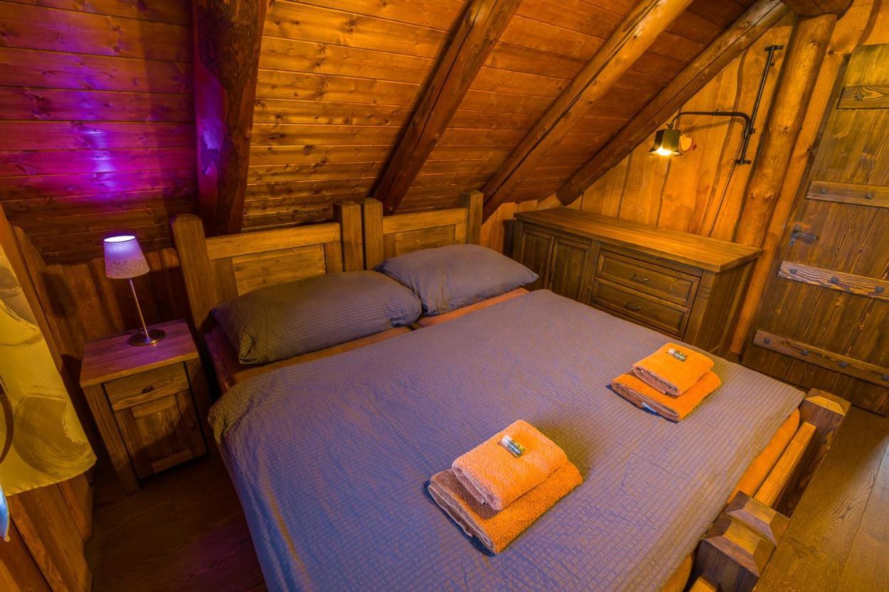 Ranch Jestrebice Hotel Hermanicky Ngoại thất bức ảnh